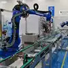 6 Aixs Yaskawa 로봇 팔 GP180-120 CNGBS 사용자 정의 보안 울타리로 팔레팅 로봇