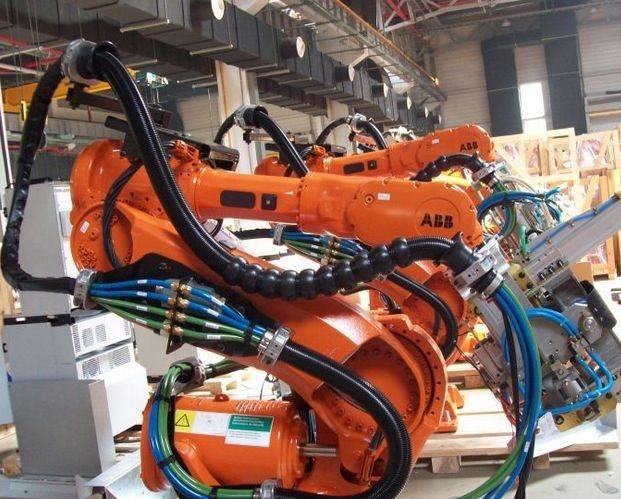 기술 지원 압력 저항 로봇 드레스 팩 HYUNDA / ABB / FANUC / KUKA
