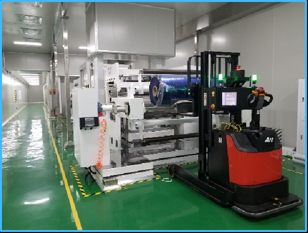 로봇 포크리프트 AGV 조절 속도 0-1500mm/s 270kg 자체 무게 CE 인증